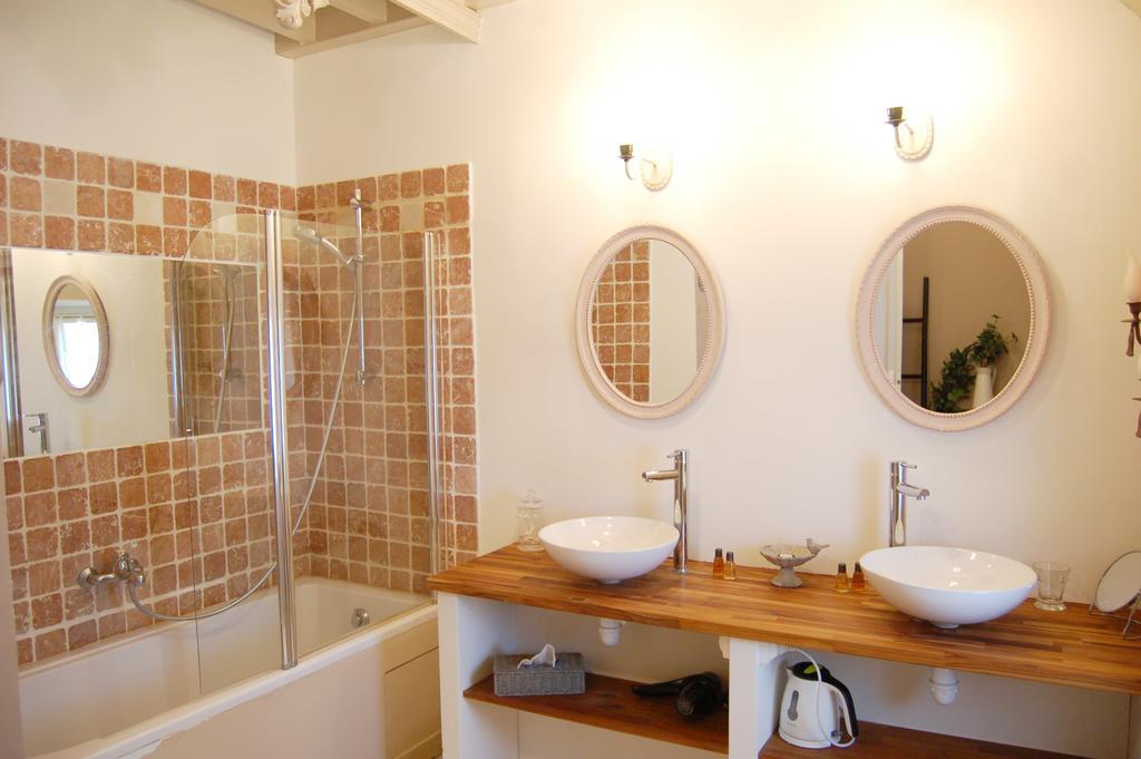 Bed and Breakfast Le Manoir Du Menillet Bornel Habitación foto