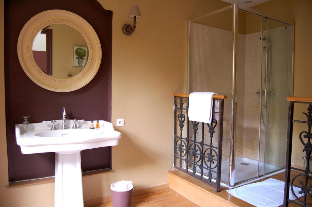 Bed and Breakfast Le Manoir Du Menillet Bornel Habitación foto
